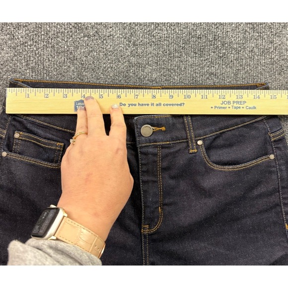 Chico's Platinum Barely Boot Jeans Womens 0 Regular Dark Wash Stretch Denim - Picture 7 of 14